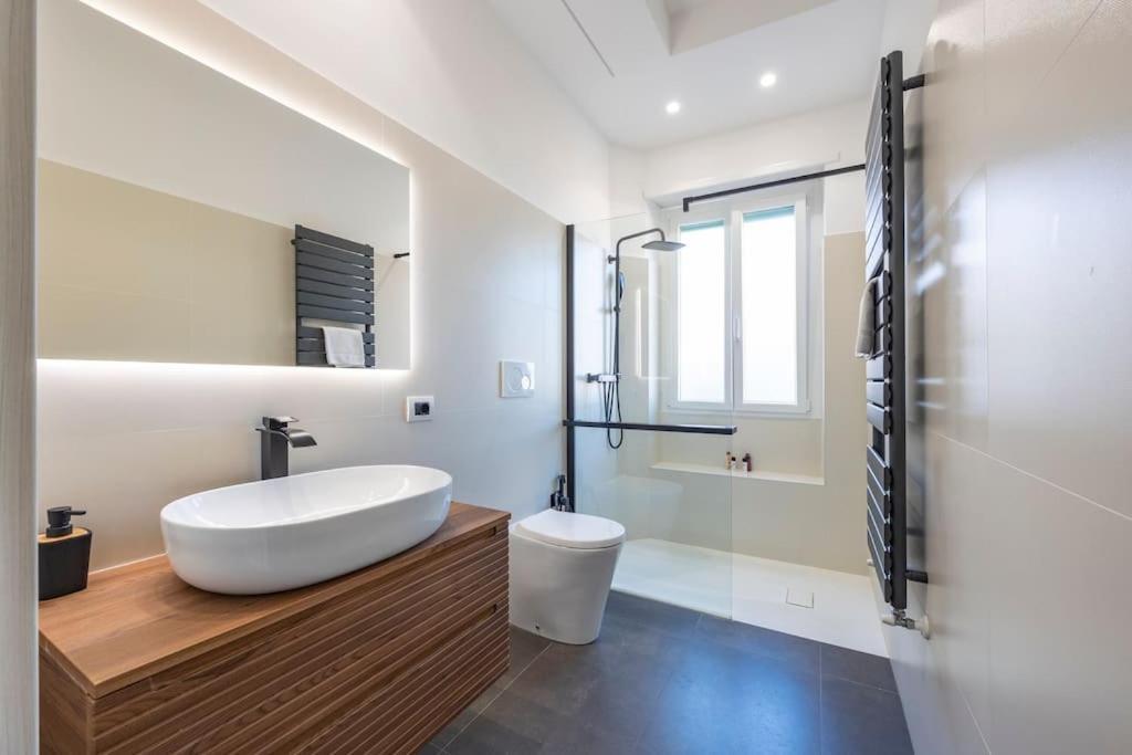 Stylish Apartment Rome Air Conditionig Wifi Tv 50 Metro 4 Minutes Away Dış mekan fotoğraf